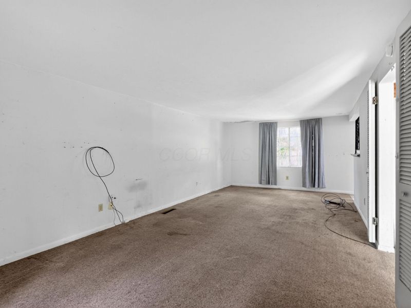 3695 Paris Boulevard, Westerville, OH 43081 Photo 6
