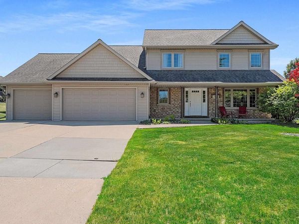 3437 SANDGATE CASTLE DRIVE, Green Bay, WI 54313