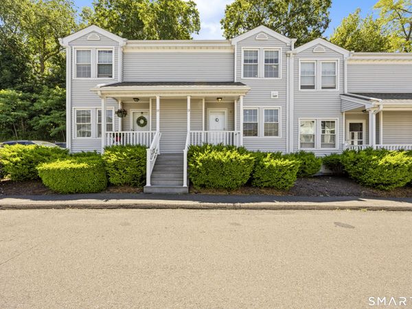 13 Woodhill , Unit 13, Milford, CT 06461