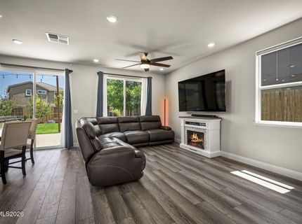 2250 Symphony Way, Reno, NV 89521 Photo