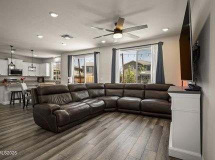 2250 Symphony Way, Reno, NV 89521 Photo