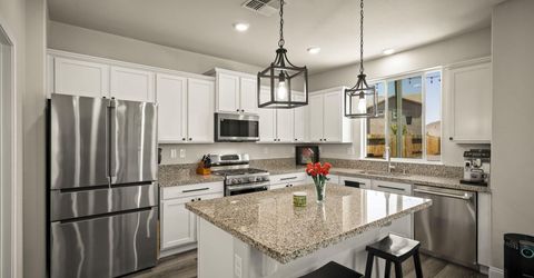 2250 Symphony Way, Reno, NV 89521 Photo