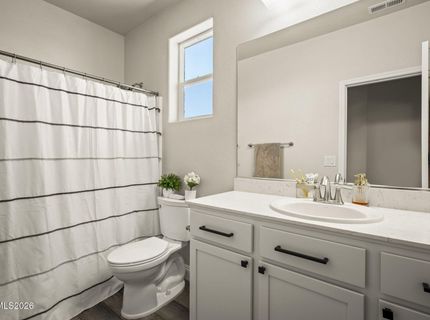 2250 Symphony Way, Reno, NV 89521 Photo