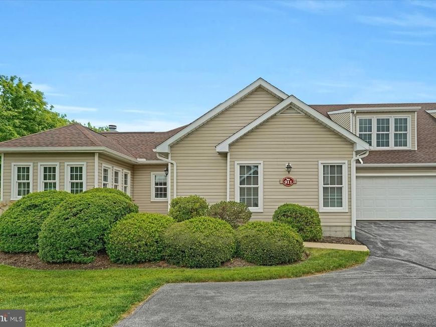 3301 Shellers Bend, Unit 911, State College, PA 16801 Main Photo