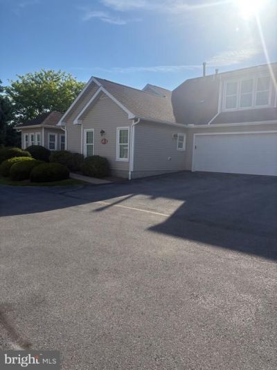 3301 SHELLERS BEND BEND , STATE COLLEGE, PA 16801