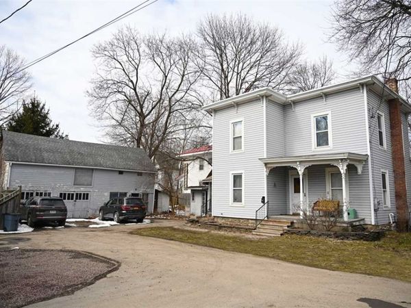 2-4 Mickle Place, Oneonta, NY 13820