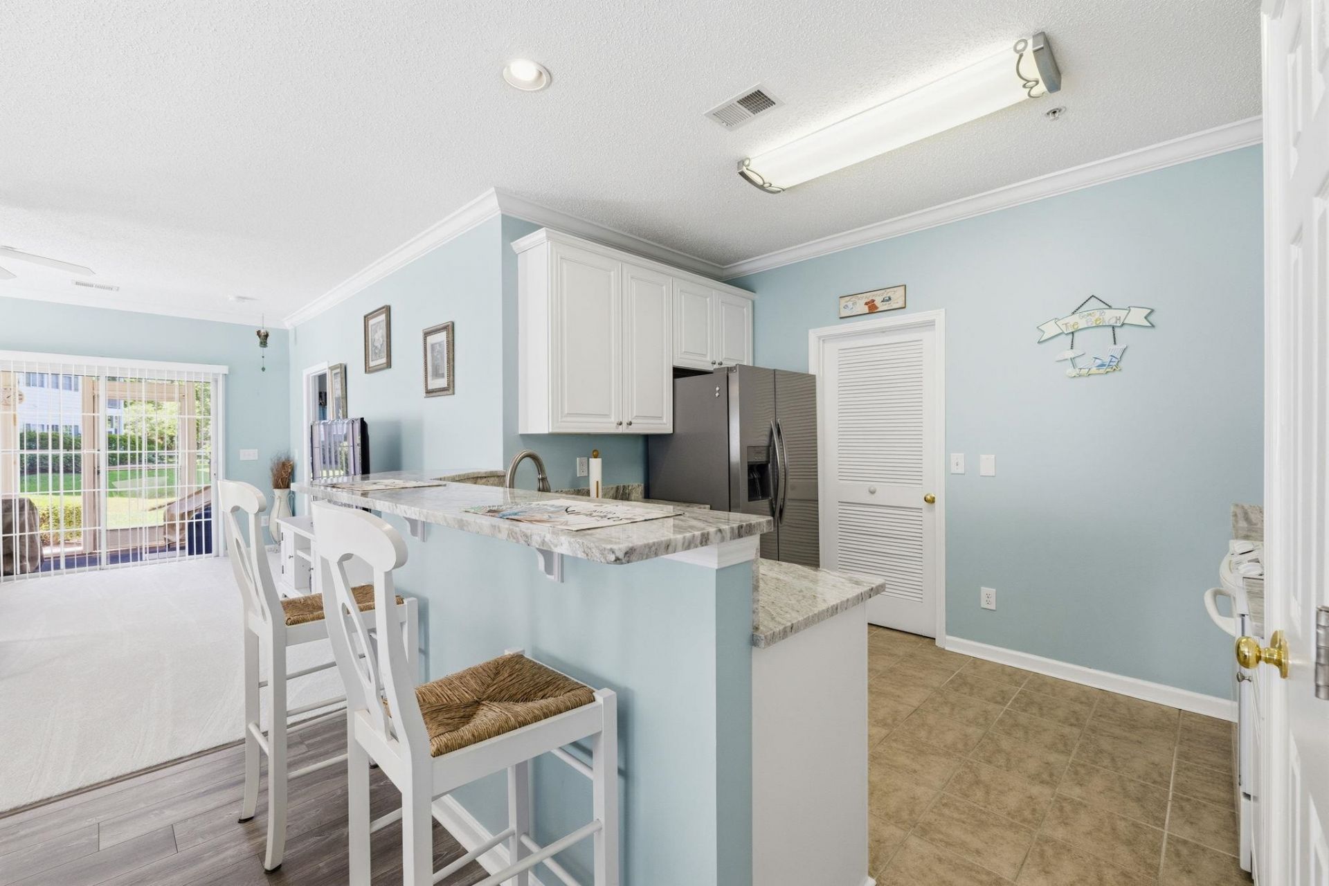 5882 Longwood Dr.  Photo 7