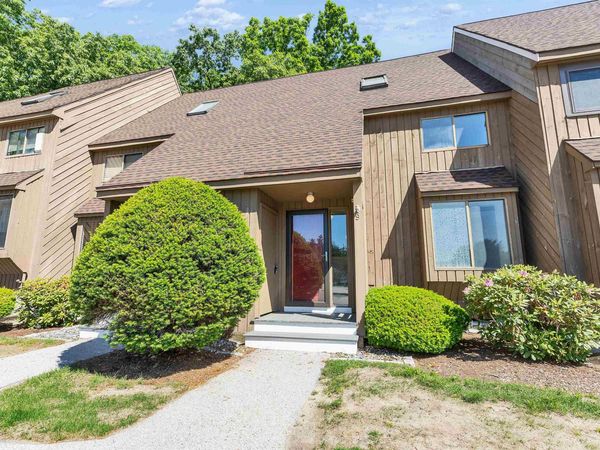 9 Clinton Court, Merrimack, NH 03054