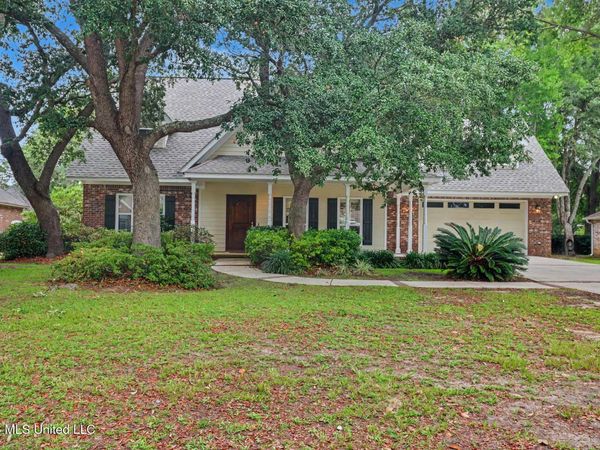 422 Cachemont Cove, Biloxi, MS 39531