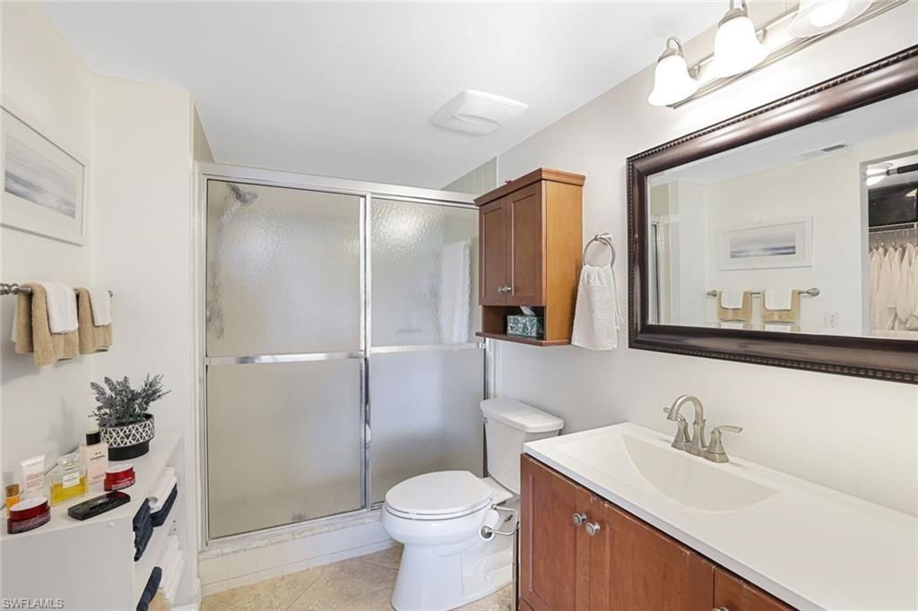 1250 Yesica Ann Cir, Unit E106, Naples, FL 34110 Photo