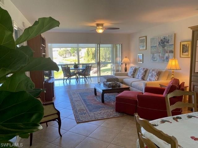 1250 Yesica Ann Cir, Unit E106, Naples, FL 34110 Photo