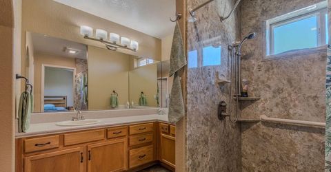 983 Julia Lane, Fernley, NV 89408 Photo