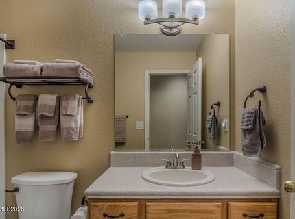 983 Julia Lane, Fernley, NV 89408 Photo