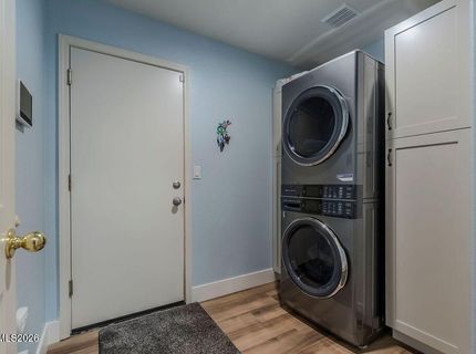 983 Julia Lane, Fernley, NV 89408 Photo