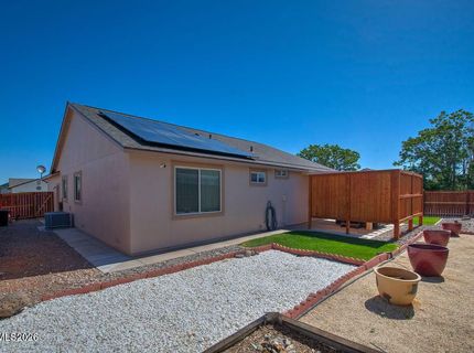 983 Julia Lane, Fernley, NV 89408 Photo