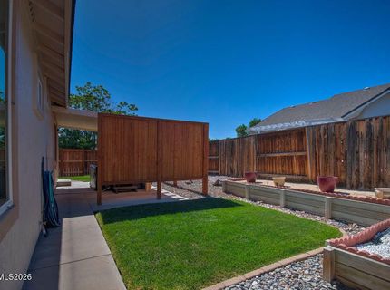 983 Julia Lane, Fernley, NV 89408 Photo
