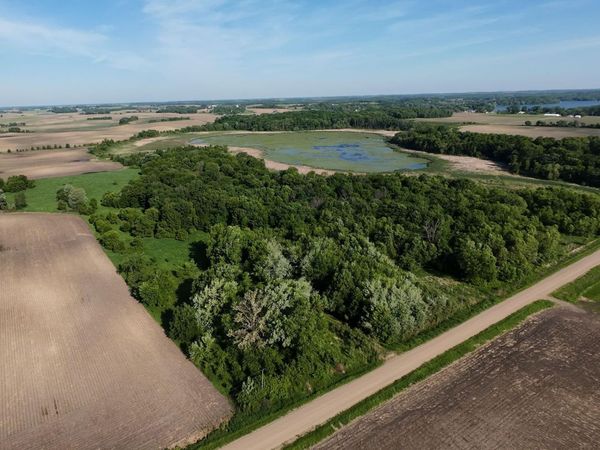 21810 Gonvick Avenue, Morristown, MN 55052