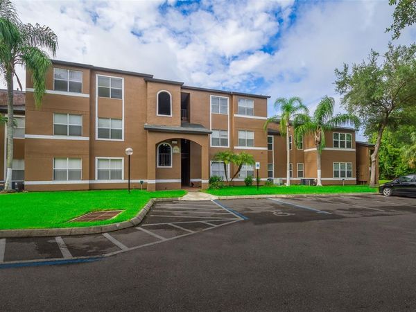 4504 COMMANDER DRIVE , Unit 1828, ORLANDO, FL 32822