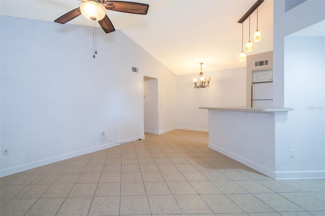 4504 Commander Drive , Unit 1828, Orlando, FL 32822 Photo