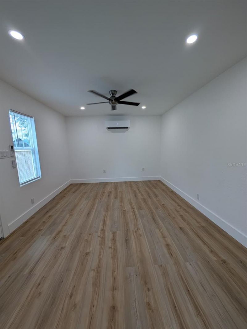 1834 28th Avenue N, Saint Petersburg, FL 33713 Photo