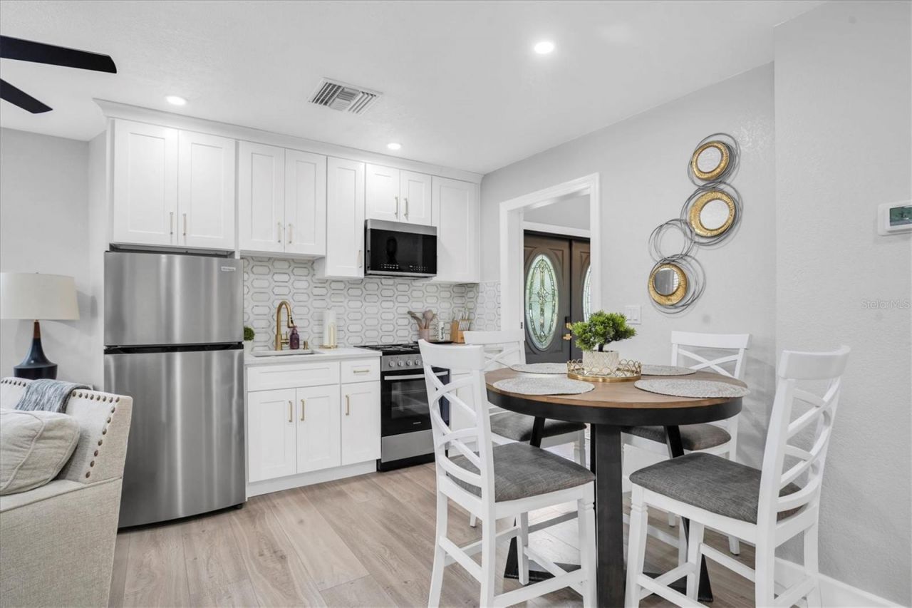 12844 74th Avenue, Seminole, FL 33776 Photo