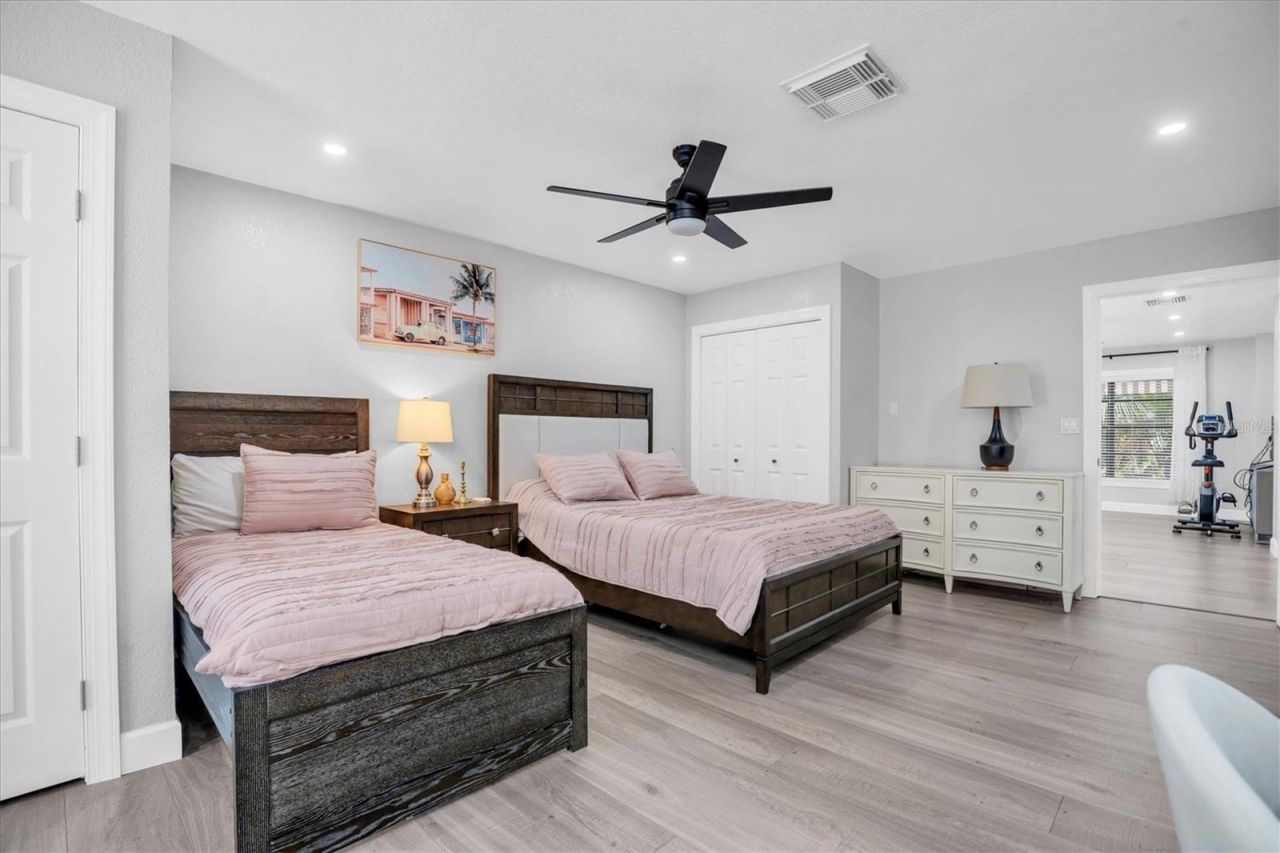 12844 74th Avenue, Seminole, FL 33776 Photo