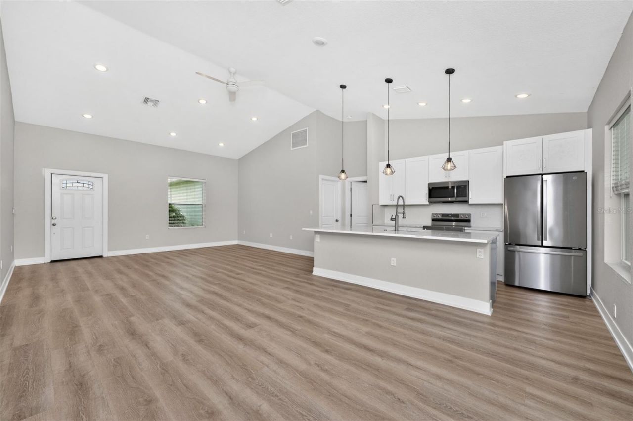105 Cottage Place , Rotonda West, FL 33947 Photo