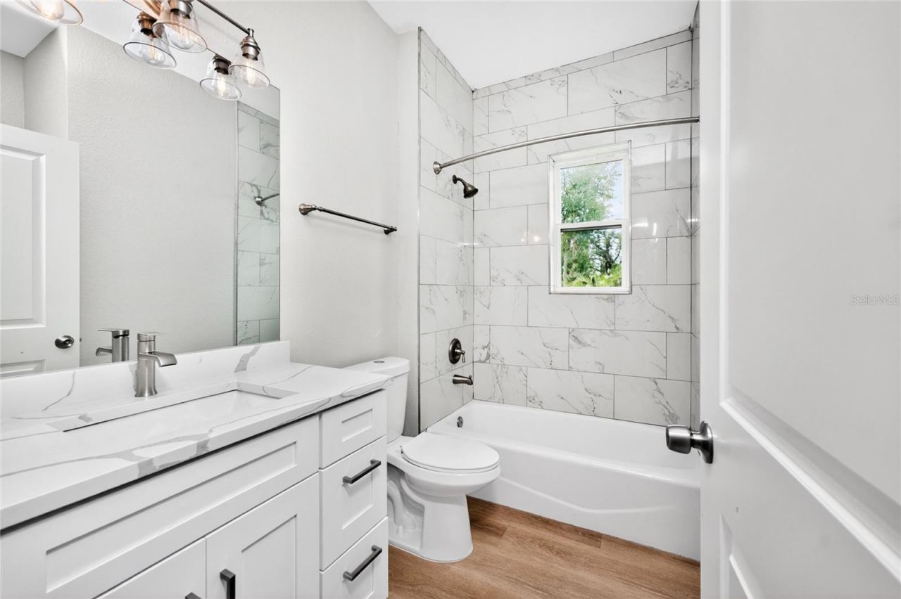 105 Cottage Place , Rotonda West, FL 33947 Photo