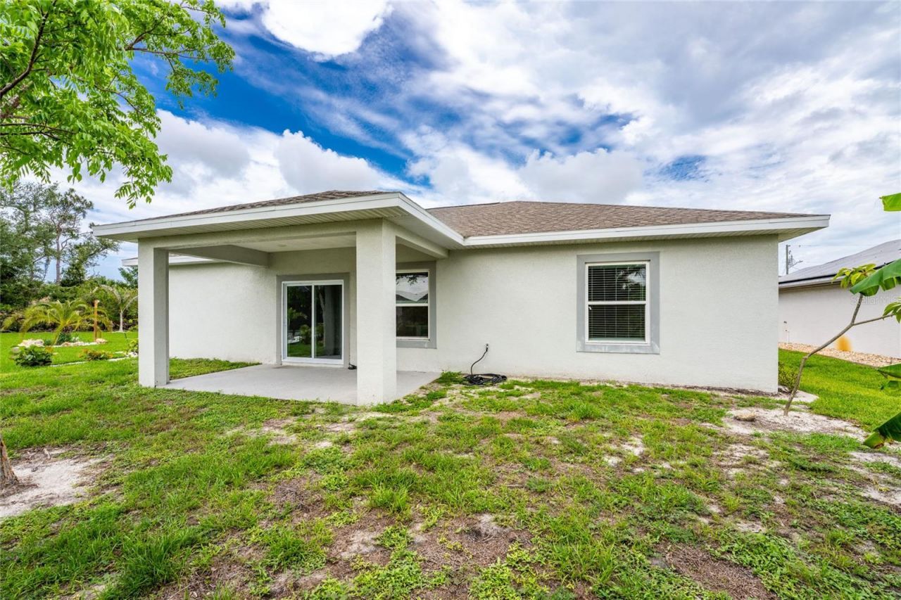 105 Cottage Place , Rotonda West, FL 33947 Photo