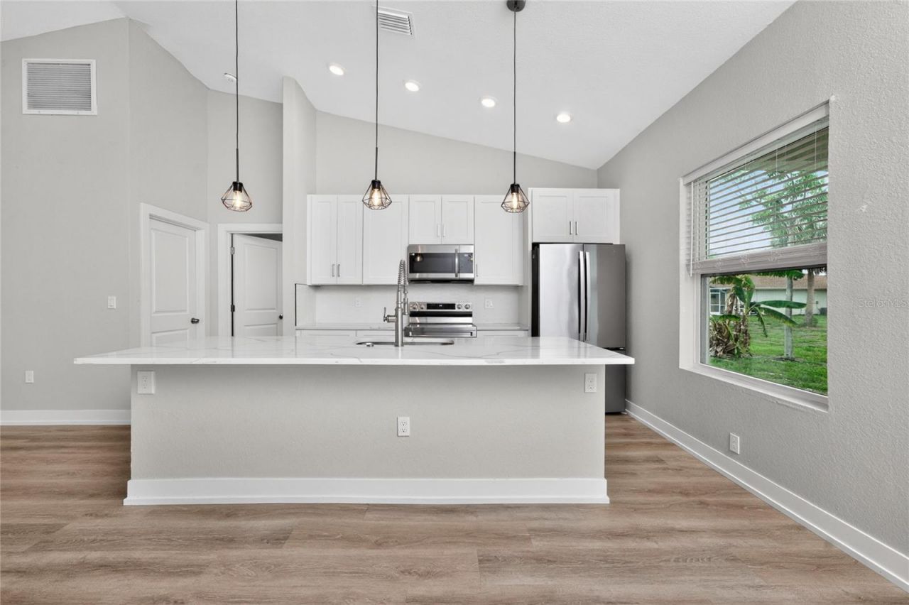 105 Cottage Place , Rotonda West, FL 33947 Photo