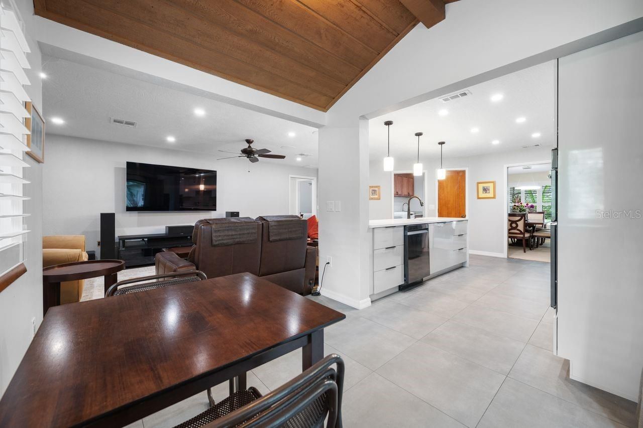 2827 Pheasant Run, Clearwater, FL 33759 Photo