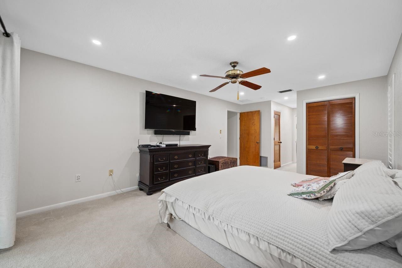 2827 Pheasant Run, Clearwater, FL 33759 Photo