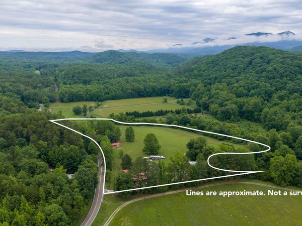 13431 New Highway 68 , Tellico Plains, TN 37385