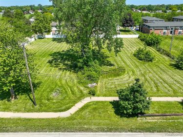 0000 Northline Road , Southgate, MI 48195