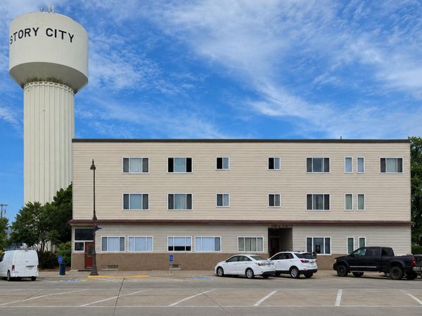 522 Story Street, Unit 301, Story City, IA 50248