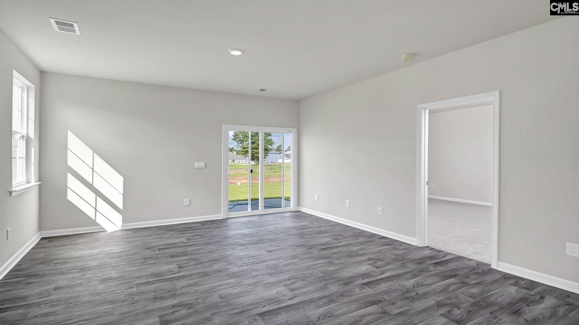 2019 Grovefield Drive  Photo 11