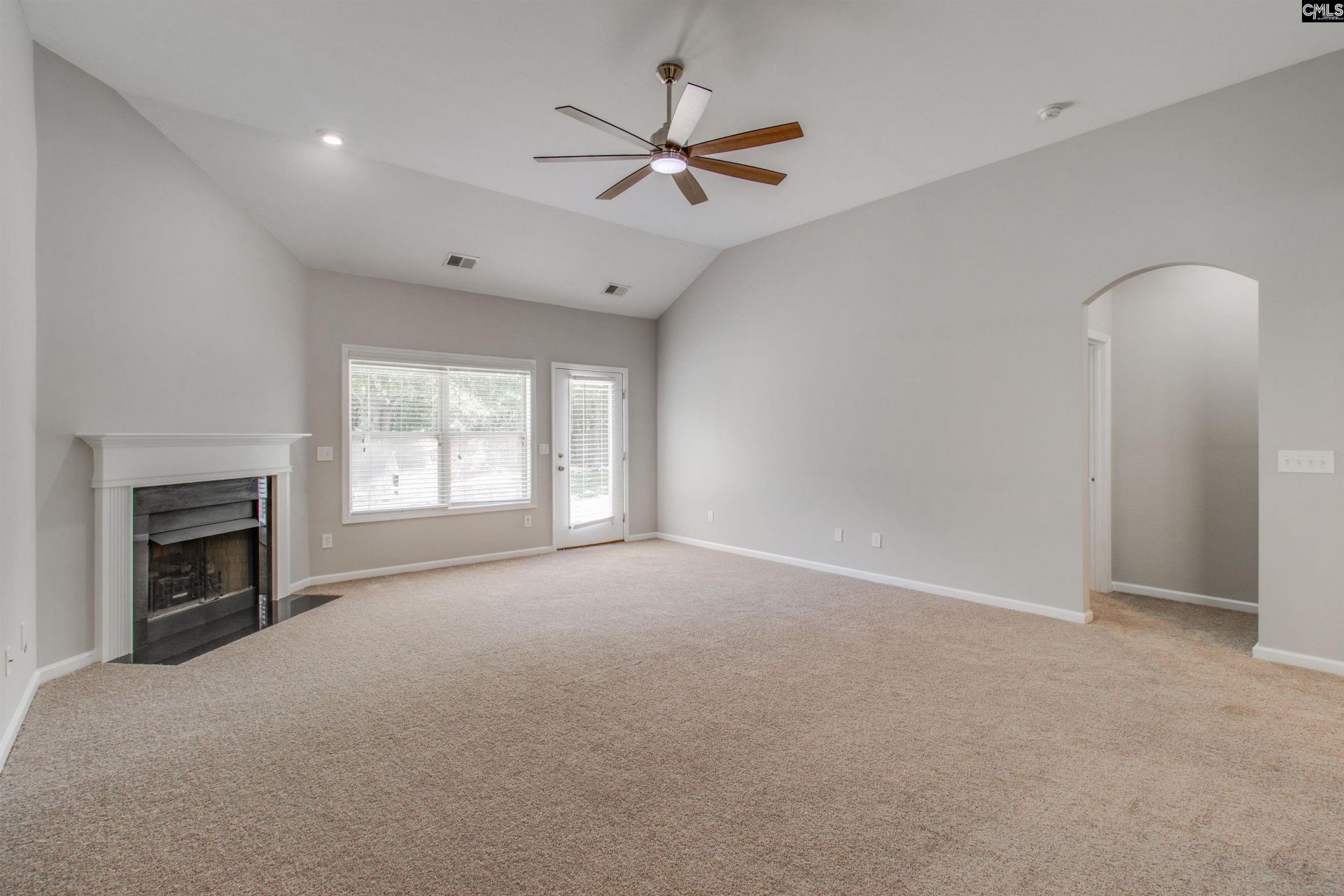 138 Fresh Spring Way Photo 6