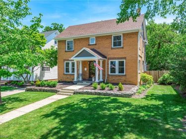 1503 Waterbury Road , Lakewood, OH 44107
