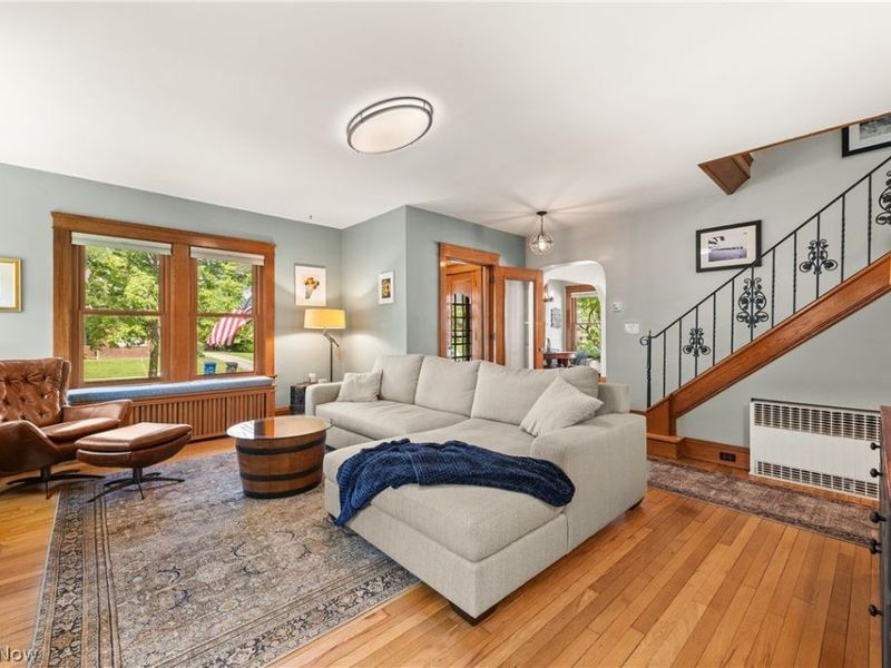 1503 Waterbury Road , Lakewood, OH 44107 Photo 6