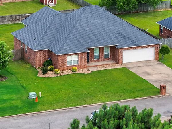 126 Salmon Lane , Russellville, AR 72802