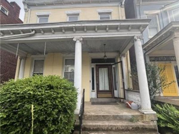 2225 Stuart Avenue , Richmond, VA 23220