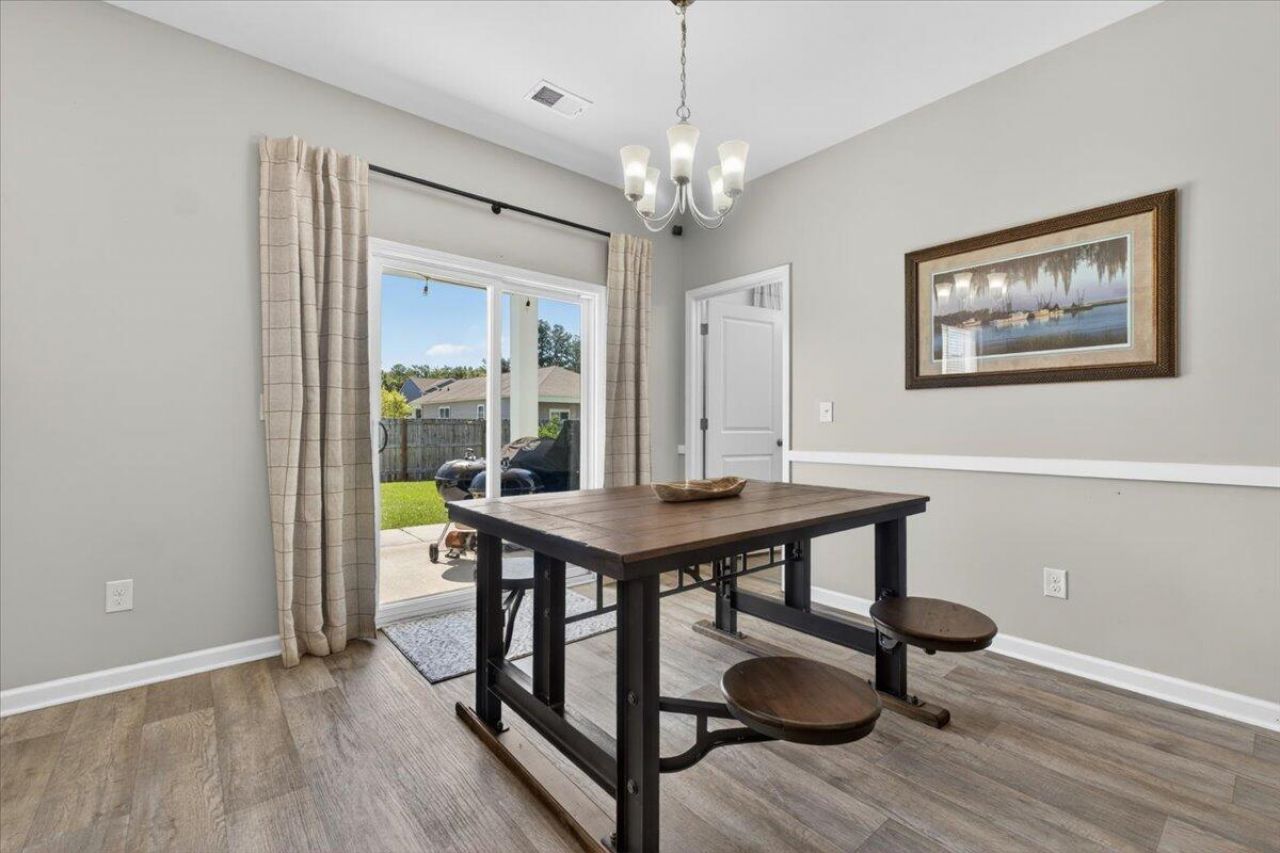 212 Rubles Lane Photo 13