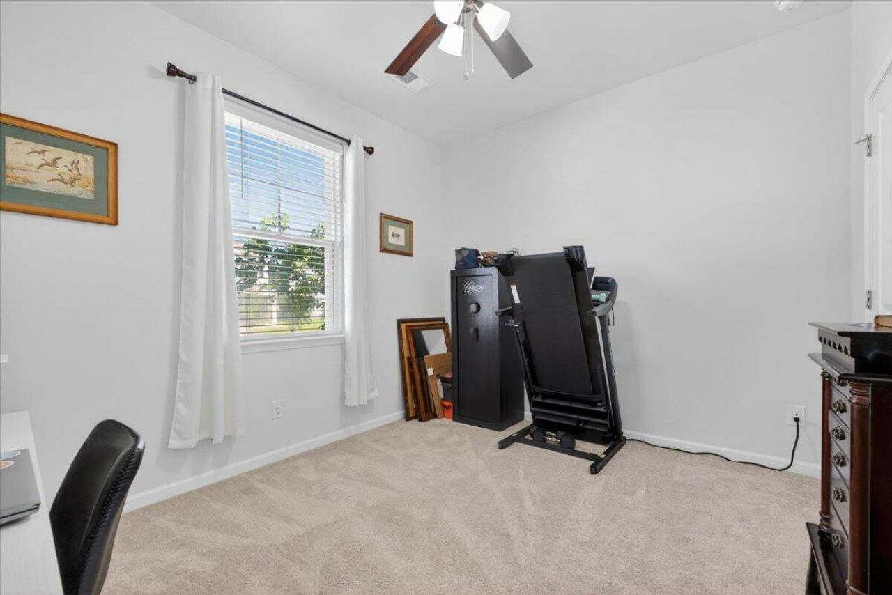 212 Rubles Lane Photo 15