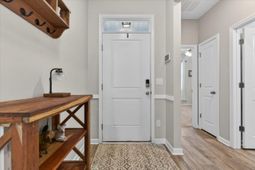 212 Rubles Lane photo 4
