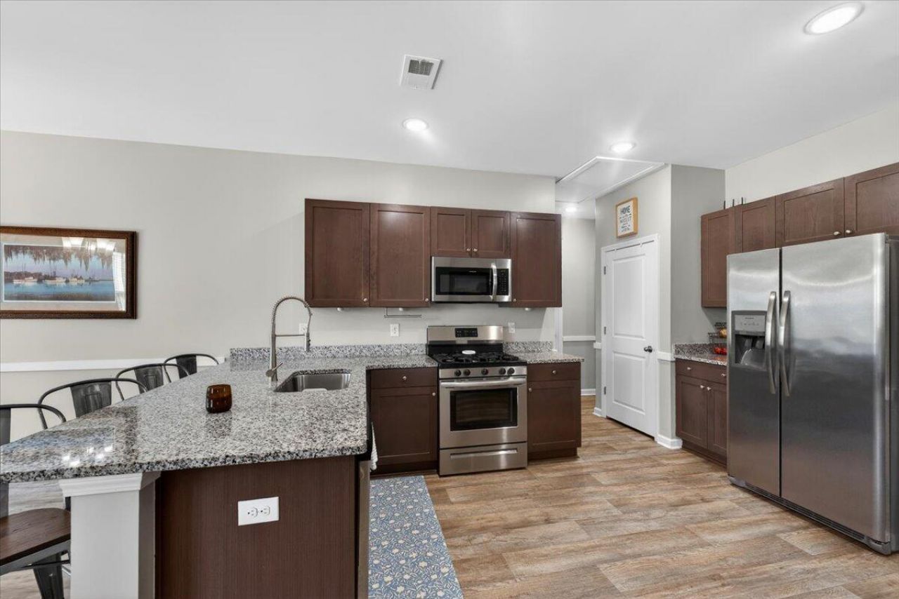 212 Rubles Lane Photo 8