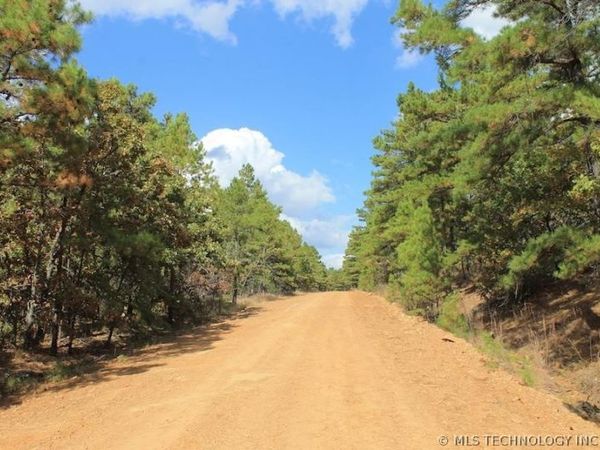 Wagonwheel Road , Stringtown, OK 74525