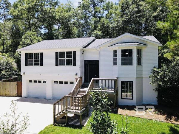 266 Ridgewood Drive, Daphne, AL 36526