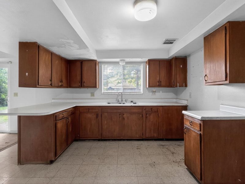 3718 Caracas Drive, Westerville, OH 43081 Photo 9