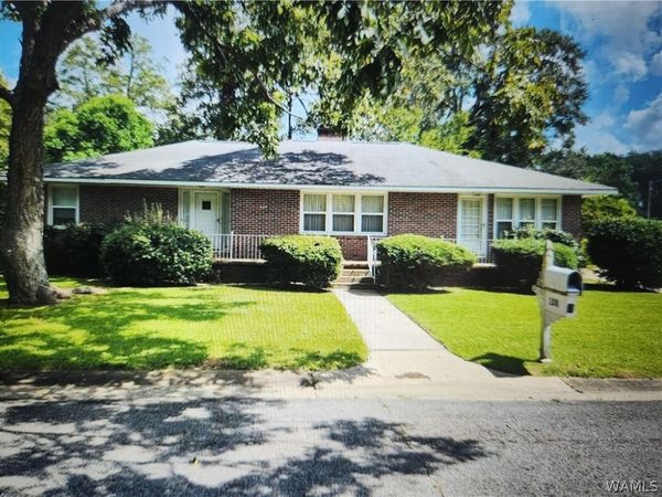 108 4th Avenue NE, Reform, AL 35481
