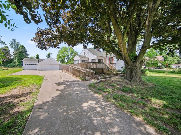 9100 Willis Road, Willis, MI 48191